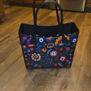 Juggy Floral Embroidered Tote Bag
